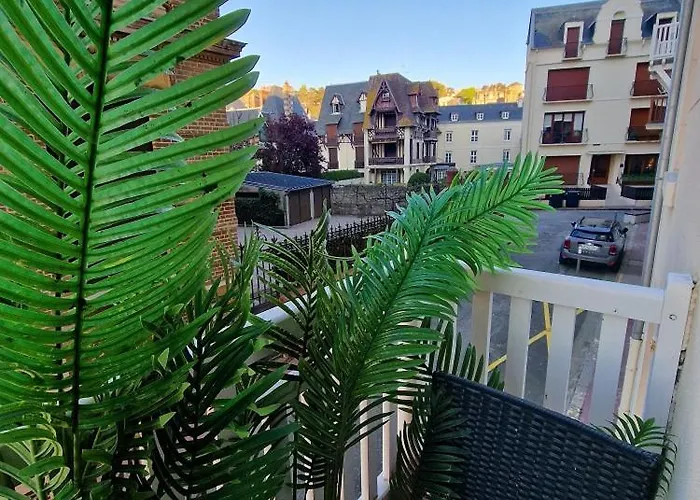 Ton Petit Coin De Paradis Avec Balcon Au Trouville Palace
